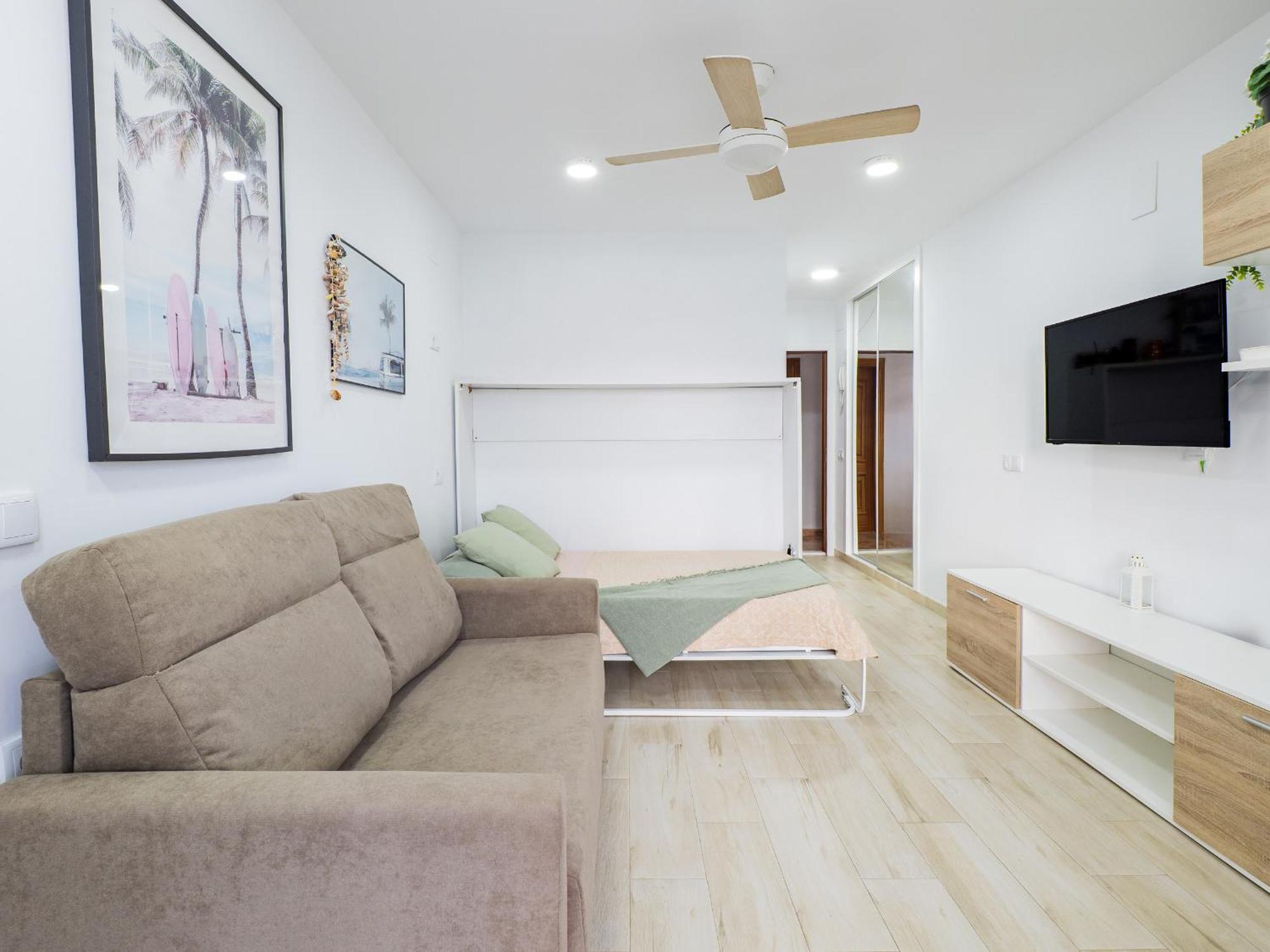 Cubo's Sea View First Line Maite Study Apartment *